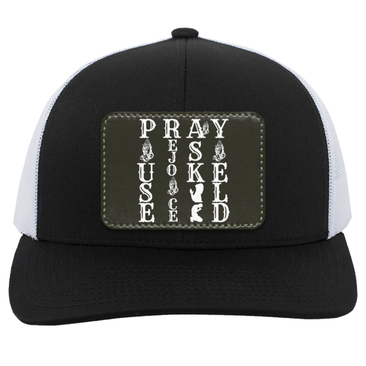 PRAY trucker Hat (snap back)