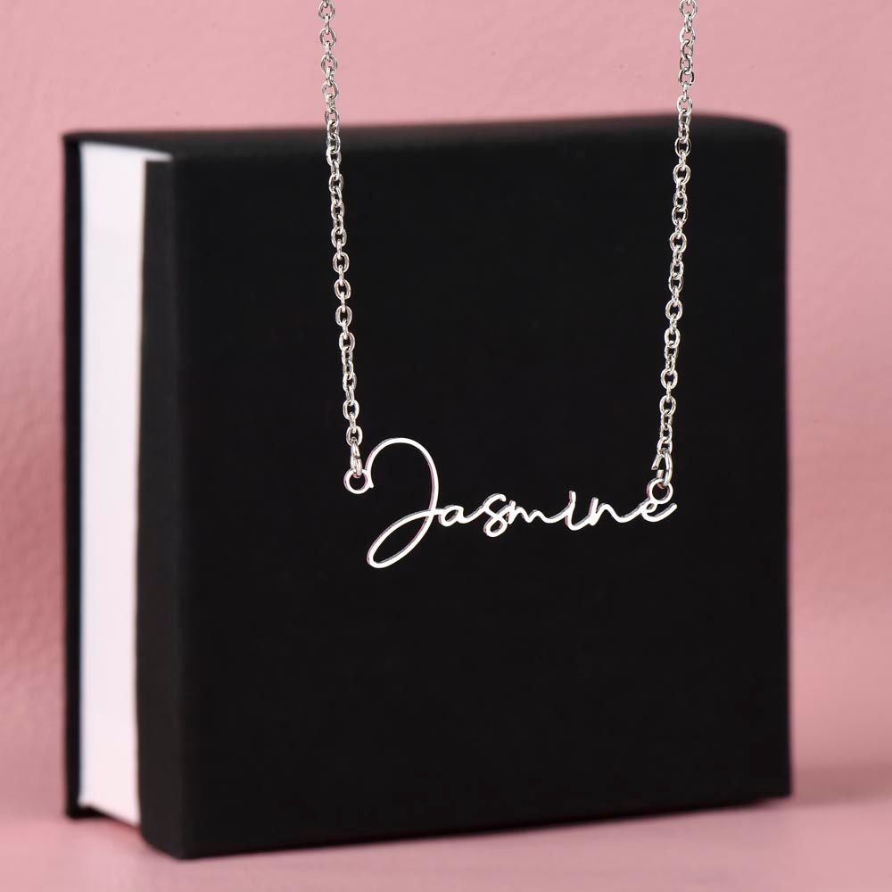 CUSTOME SIGNATURE NECKLACE